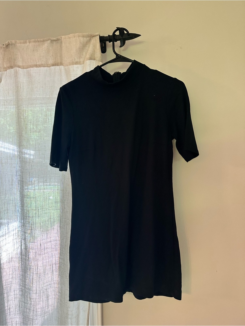WeWoreWhat Black Short-Sleeve Mini Dress